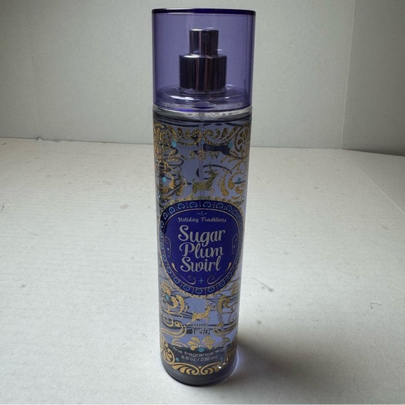 Bath & Body Works SUGAR PLUM SWIRL Fragrance Mist 8oz - Picture 1 of 3